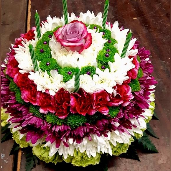 Flower Cake - Picture 2 of 11